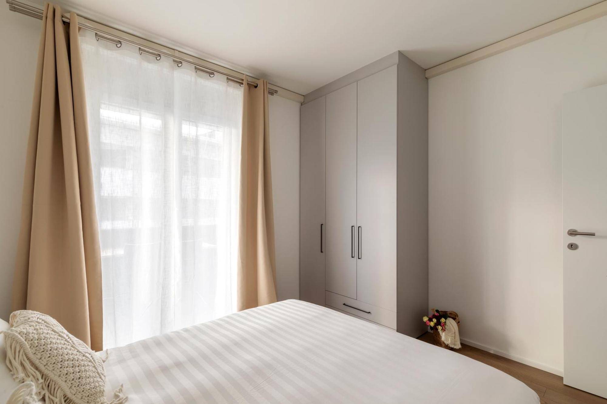 Regalia Suites - Free Parking ลูกาโน ภายนอก รูปภาพ