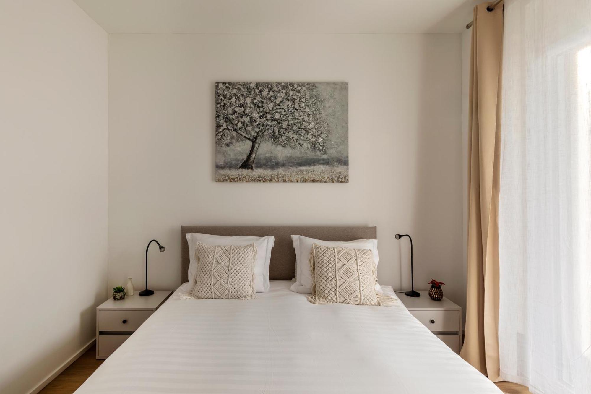 Regalia Suites - Free Parking ลูกาโน ภายนอก รูปภาพ