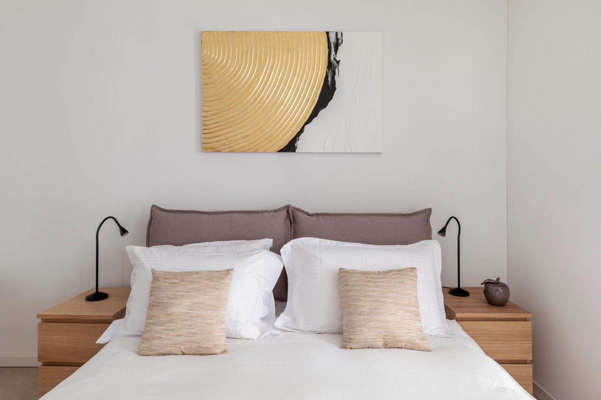 Regalia Suites - Free Parking ลูกาโน ภายนอก รูปภาพ